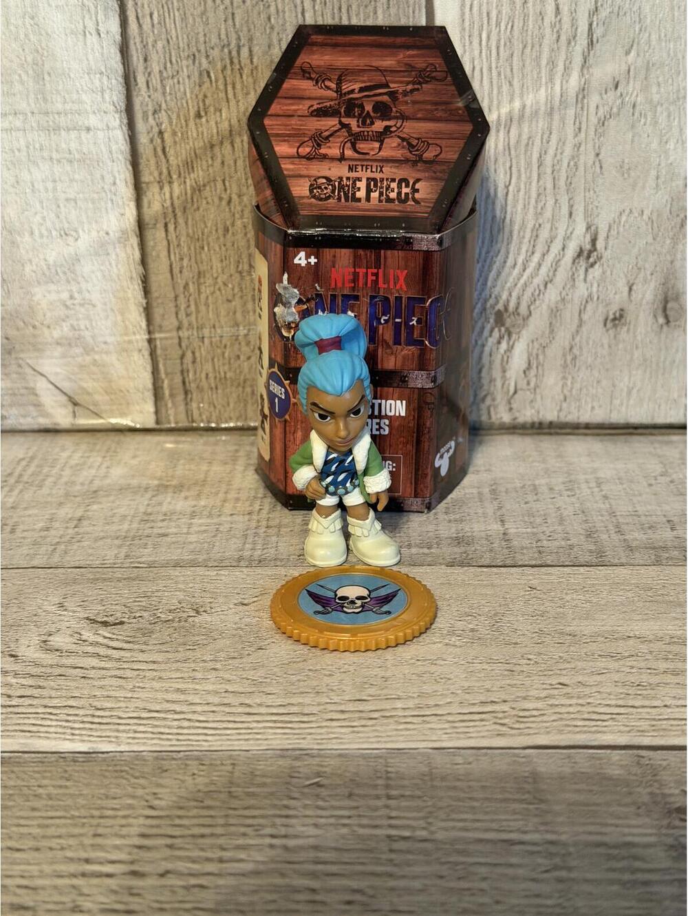 One Piece anime character mini figure 4